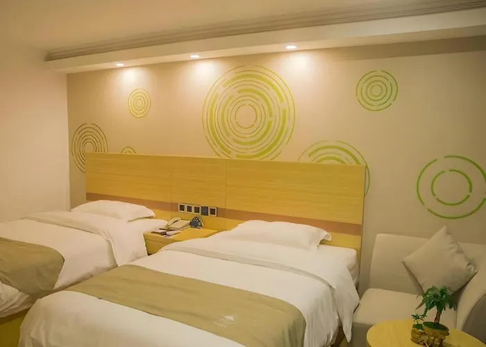 Greentree Inn Qingyuan Qinghe Avenue Branch