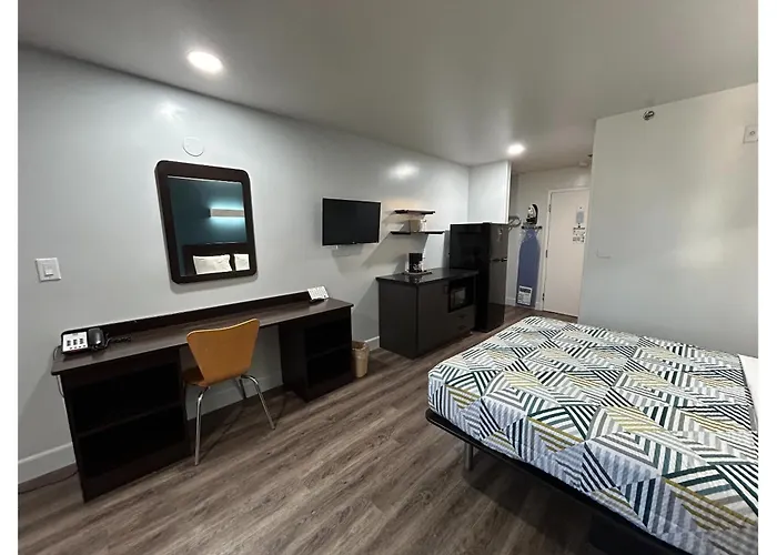 Studio 6 Suites Hesperia Ca West Main Street I 15