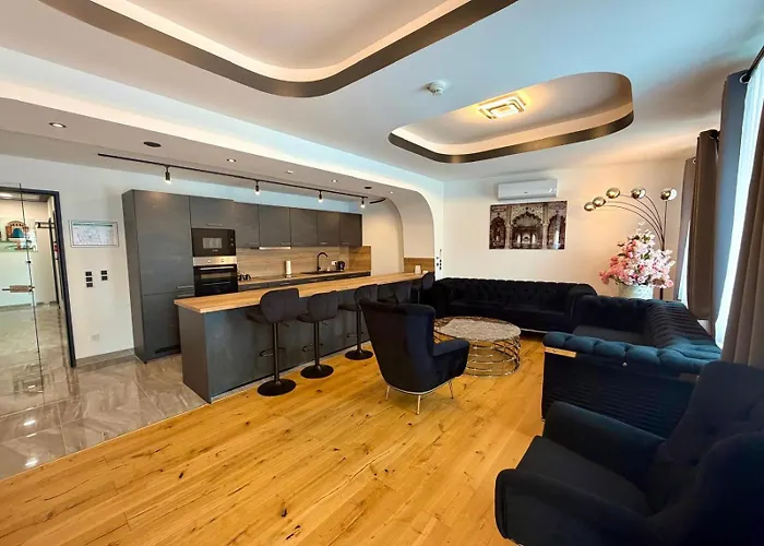 Hotel Montenegro