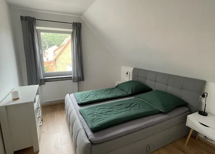 3 Schlafzimmer l Südbalkon l Waldrand l Saniert