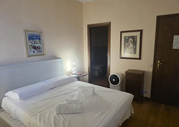 Mh Hotel Merica