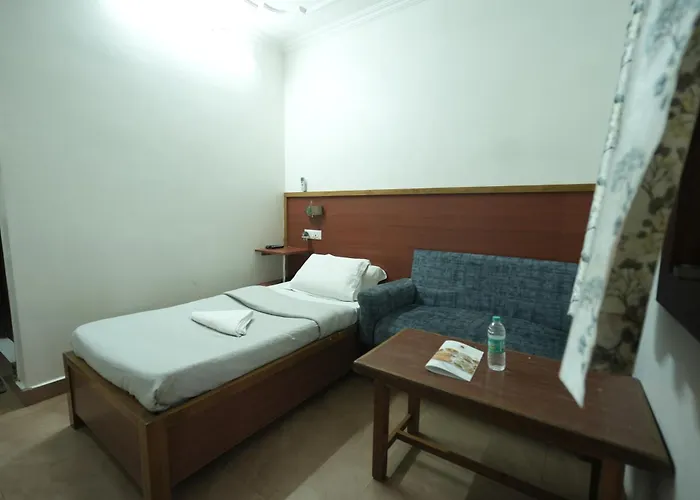 Subhash Hotel