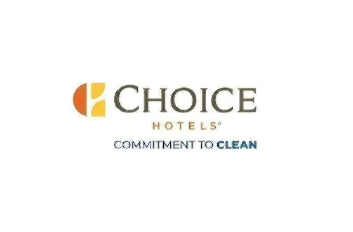 Econo Lodge Inn & Suites Forest