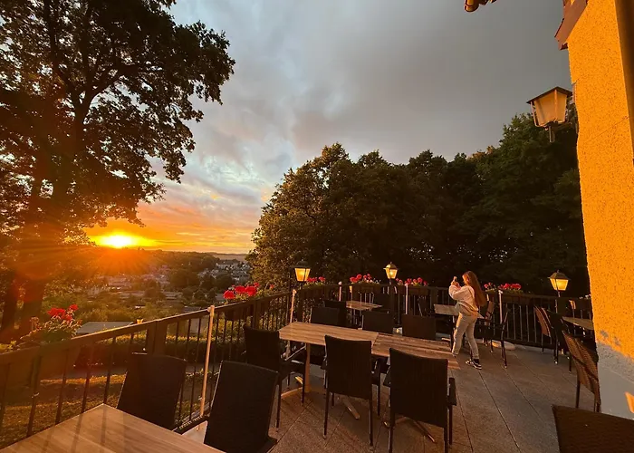 Attikos Hotel & Restaurant