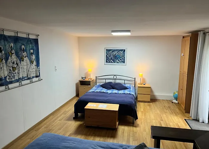 Souterain Appartement 19 min zu Fuß Downtown