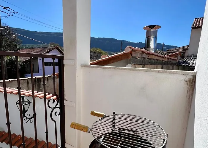 Casa Serra Vale - 2 suítes - Centro Histórico