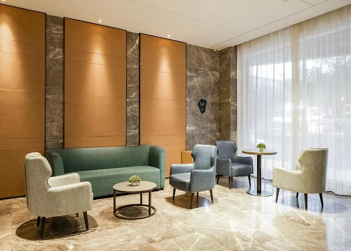 Echarm Hotel Putian Chengxiang Wenxing Pedestrian Street Branch