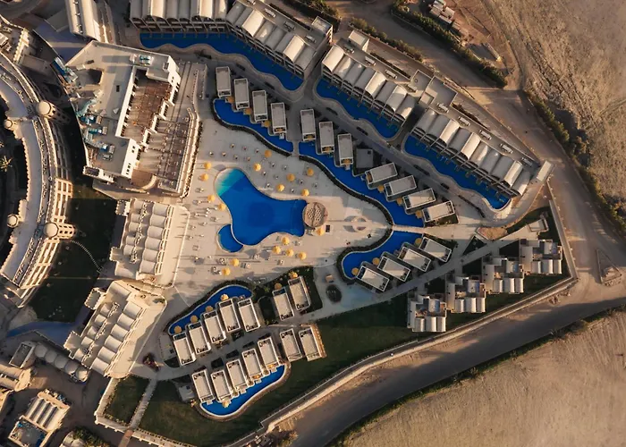 Utopia Blue Resort