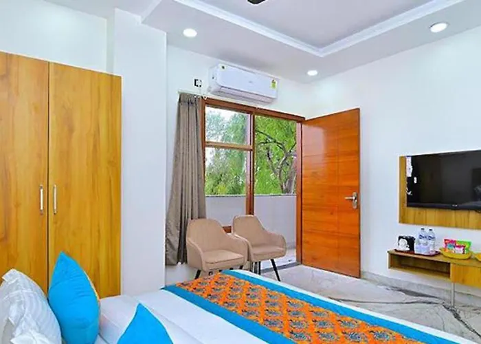 Fabhotel The Param Continental