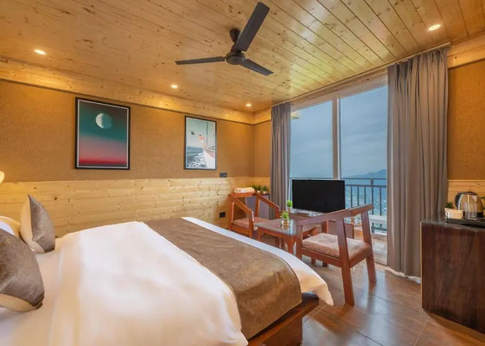 The Charvi Retreat I Vacations I Conference I Mice I Family Events I Open Air Terrace I Sky Bonfire I Wooden Rooms With Pvt Balconies I Kufri By Exotic Stays