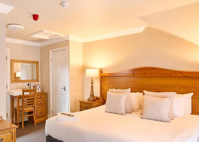 Rooms At 95 Long Street
