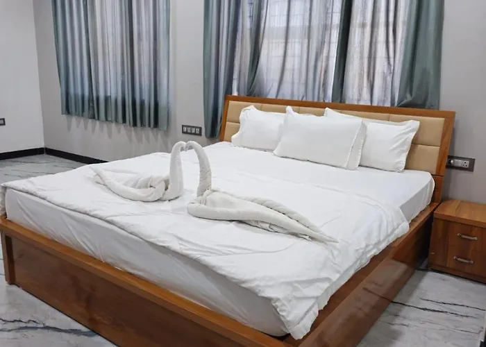Hotel Pooja Inn Pandharpur