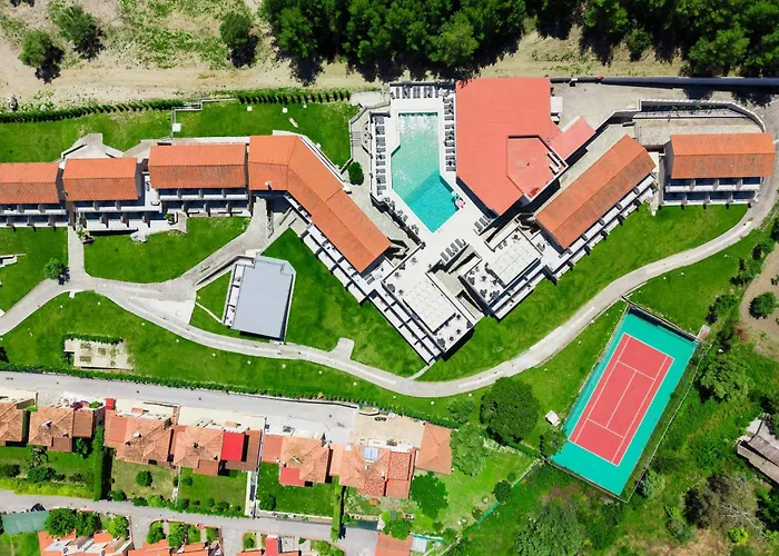 Arya Hotel