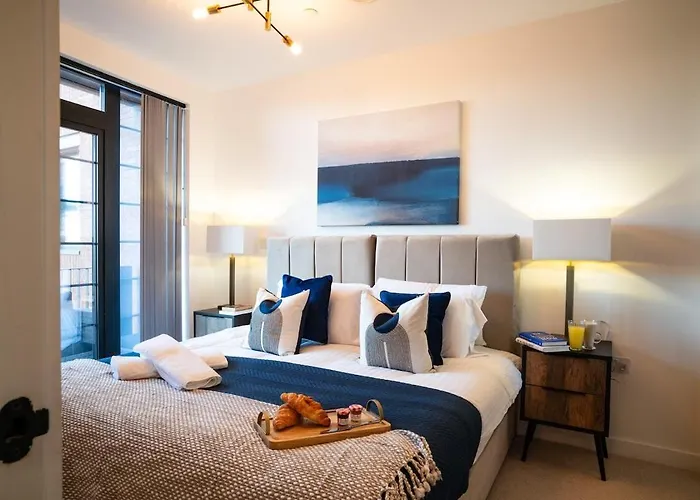 Lockside Apartment 23