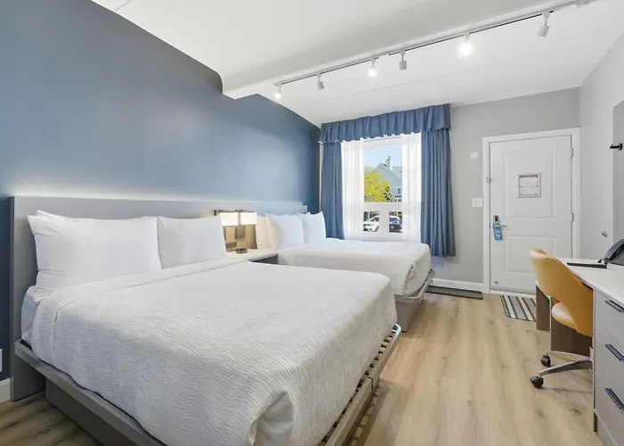 Picton Harbour Inn