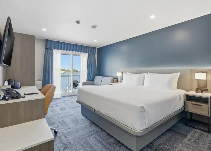 Picton Harbour Inn