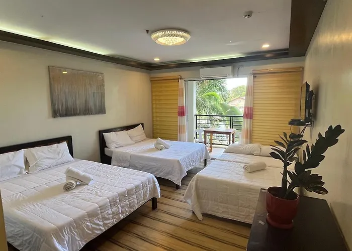 Three M'S Hotel And Restaurant