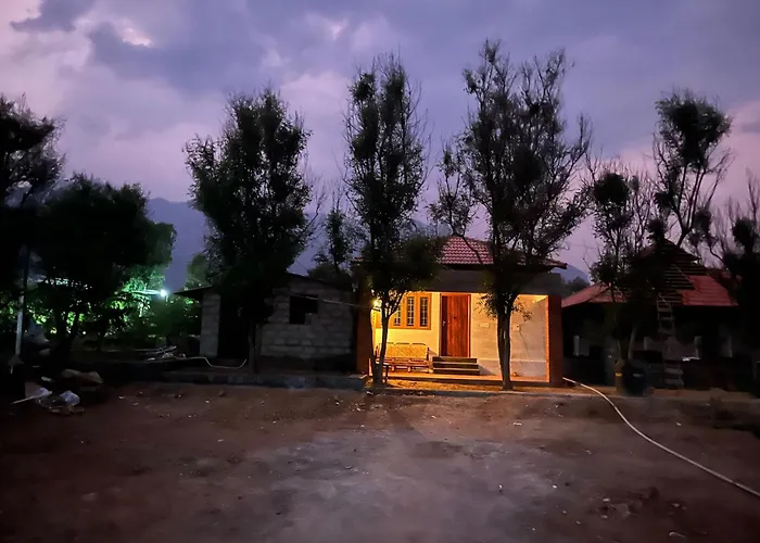 Spot On Maaya Farm Stays