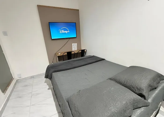 Ap em bairro nobre com garagem e ar