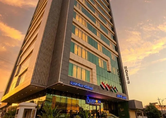 Blue Moon Hotel