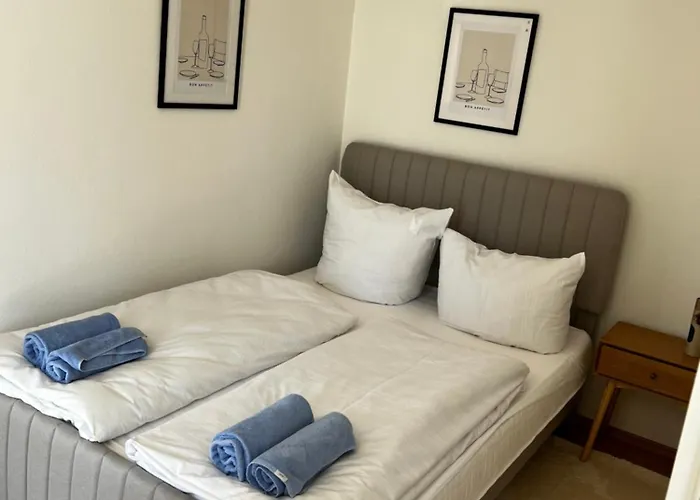 Cozy Sunny Flat In Quiet Spot