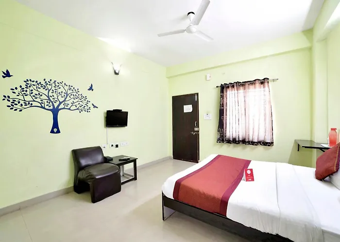 Hotel O Hitech Suites