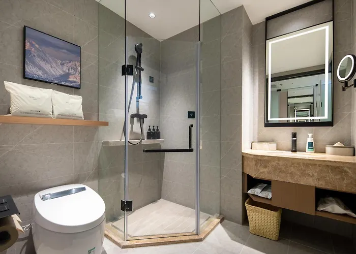 Atour Hotel Qingdao Jinshatan Xiangjiang Road Subway Station