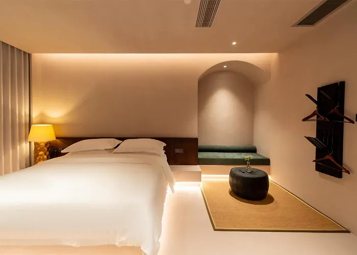 Shanheli Chaji Natural Wind Hotel Chenghai Branch