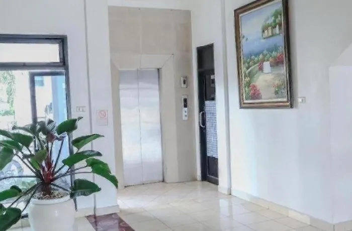 Hakmaz Taba Lubuklinggau Hotel