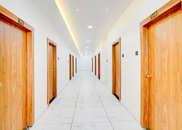 Hotel O The Grand Shreeji