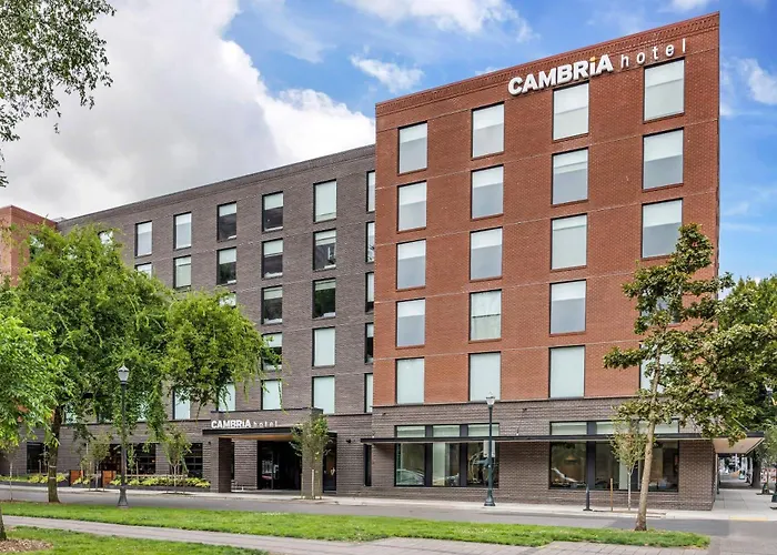 Cambria Hotel Portland - Pearl District