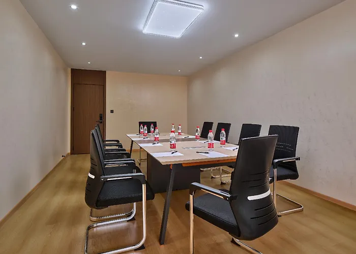 Pandora Boutique Hotel---Within Zhangjiajie National Forest Park,English Speaking Hostess,Free Luandry,Tickets Reserve, Personal Itinerary Service-Well Prepared Breakfast, Tea Culture Experience, Pandora Tea Tour