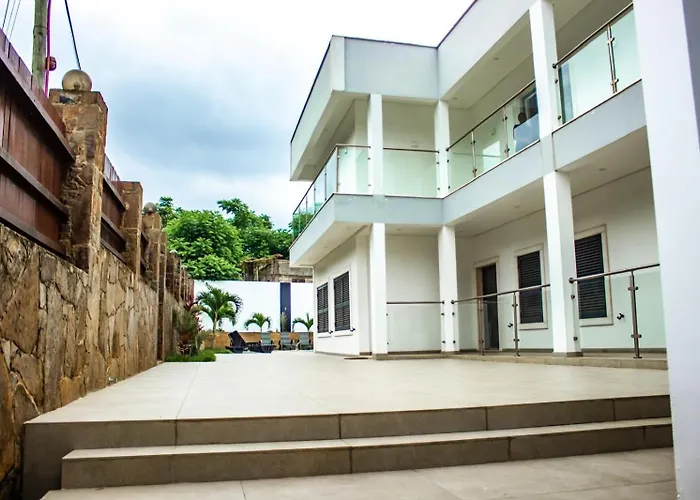 Hotel Santos Silva