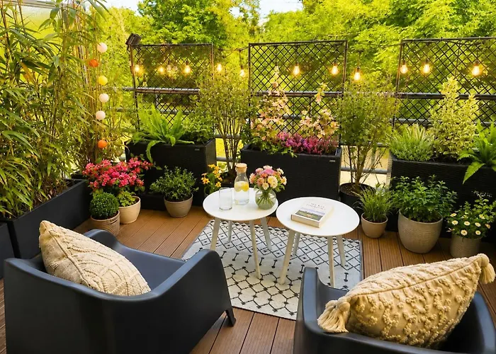 Petit Cocon des Rives Proche Stanislas-terrasse&parking gratuit