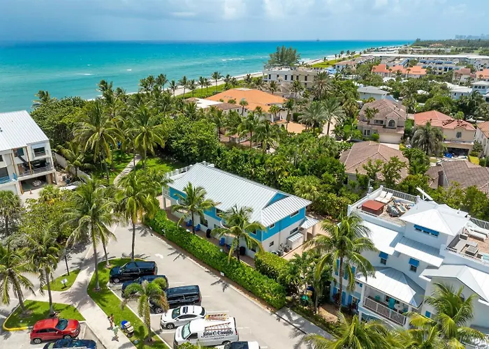 On The Beach Juno! Modern Lux Seaside!