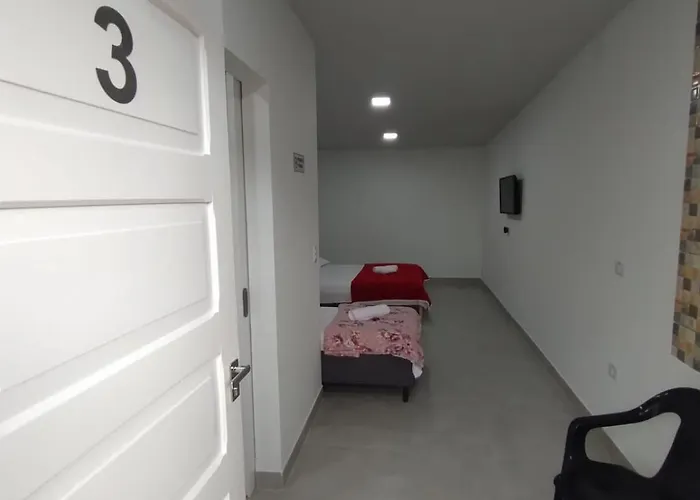 Pousada - sinta-se em casa - próximo a BR 116