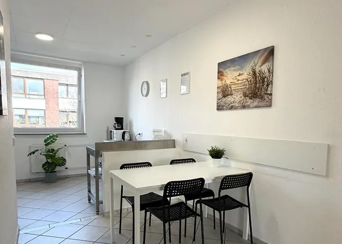 Bege Apartments Workpoint