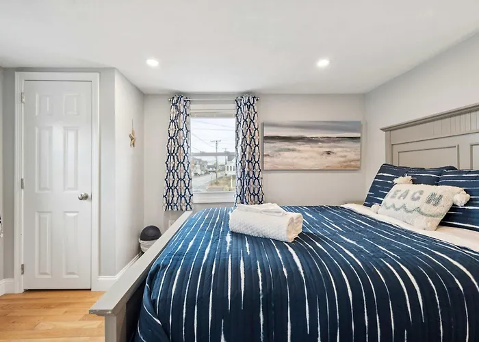 Newly Renovated Beachside Bliss Steps To Sand