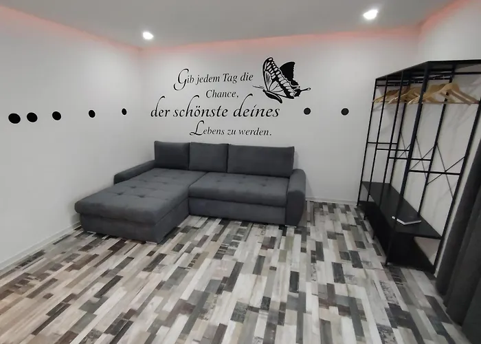 Modern Apartments Neuburg US - NEU - 2 Zimmer, Komfort, Top Ausgestattet, Smart TV, Wi-Fi