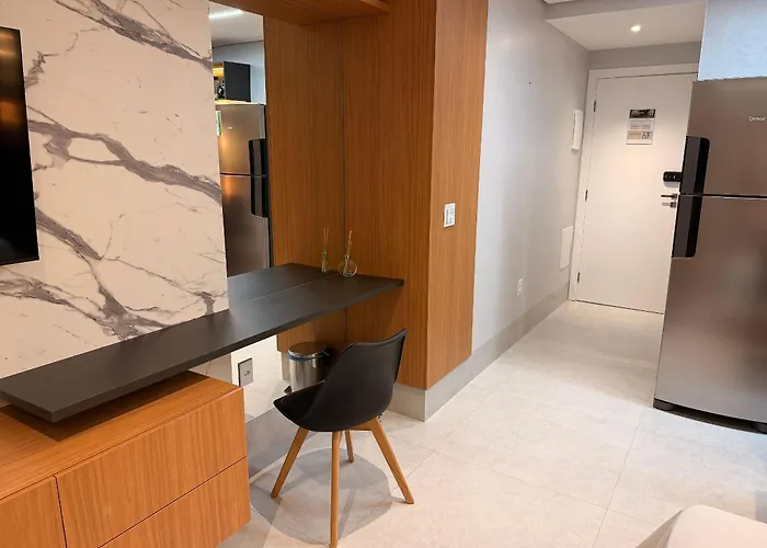 Studios No City House - By Caracol Urbano