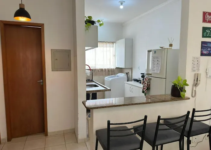 Apartamento em Condomínio Proximo ao Shopping