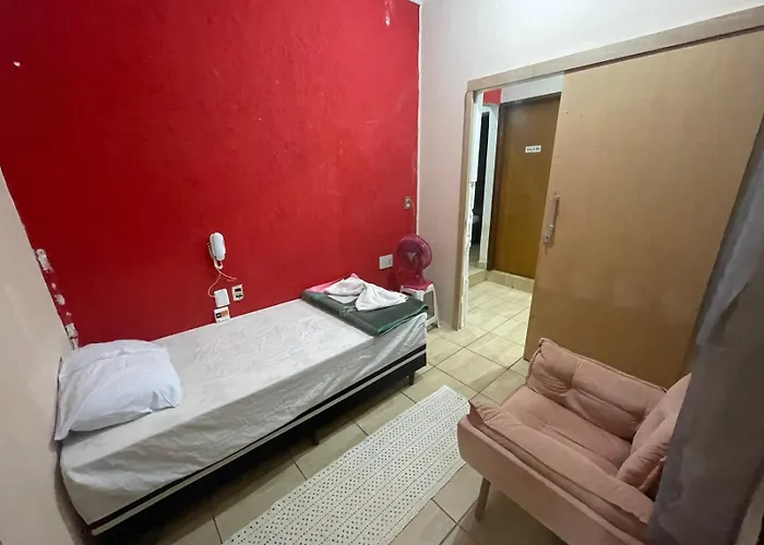 Jams Hostel - Pousada em Catalão