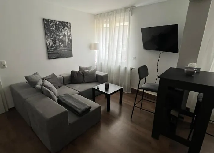 Ferienwohnung zum Kriegerdenkmal