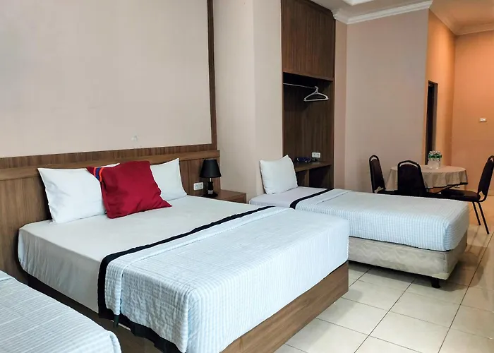Hotel Indria