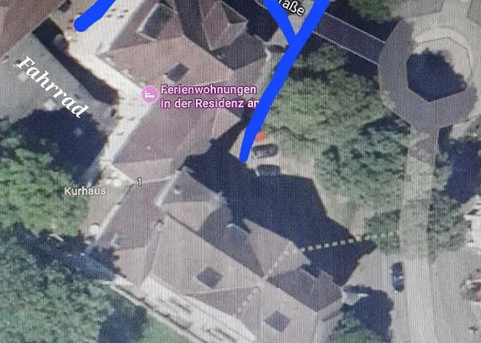Ferienwohnung am Kuhrpark mit Balkon und Parkplatz