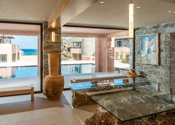 Volta Seaside Boutique Hotel