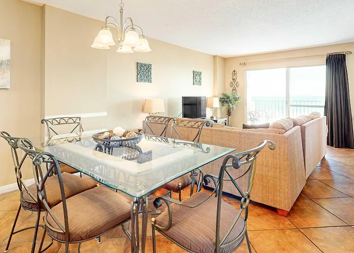 Gulf-Front Condo With Balcony Shared Pool Hot Tub & Beach Access