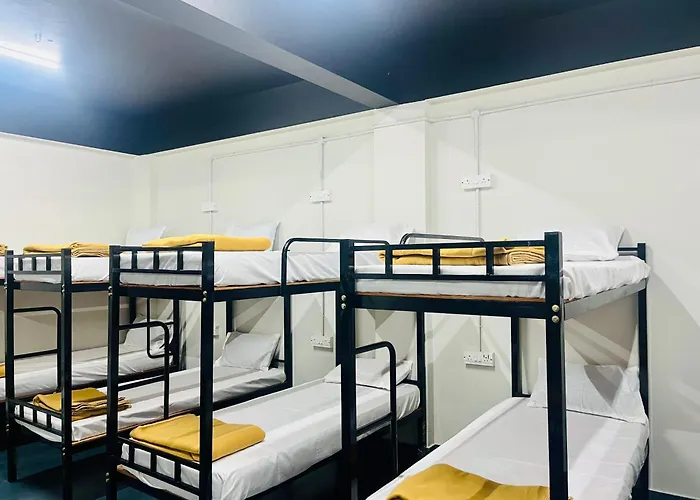 Munderi Green Mounts - Family Rooms With Pool, Wayanad, Kalpetta