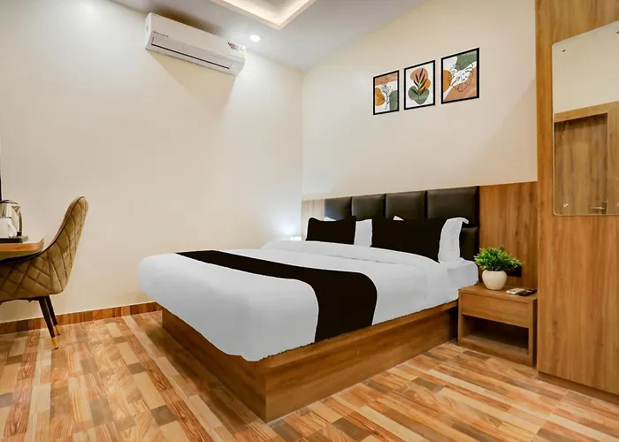 Super Townhouse Oak Aiims Walmi Govindpur