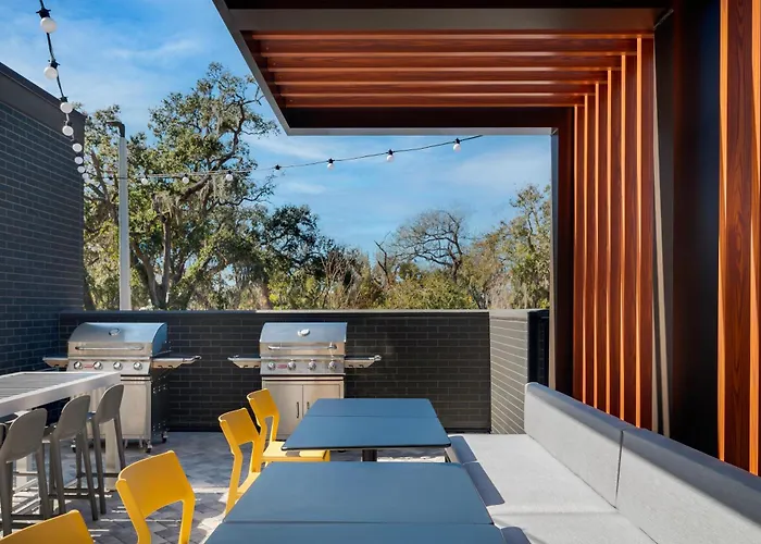Home2 Suites By Hilton Riverview Tampa